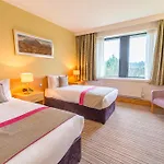 House Hotel