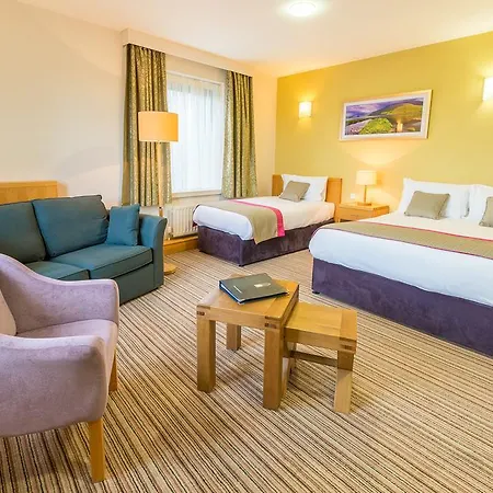Hotel House 3*
